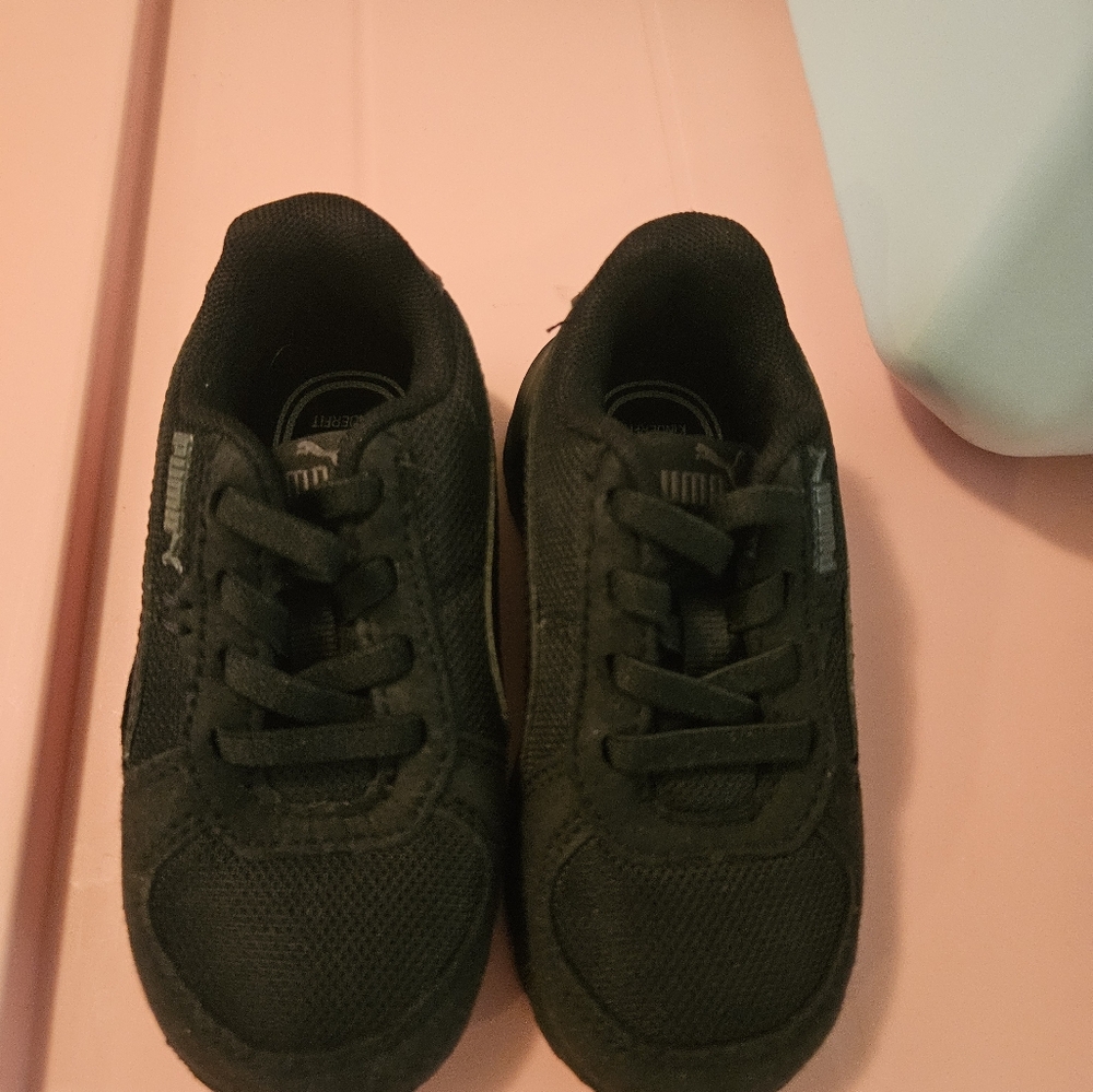 Puma Kids Black Sneakers